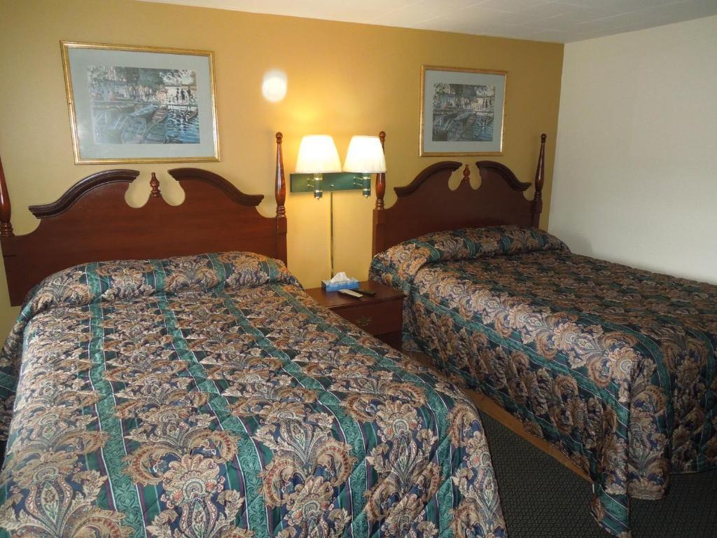 Budget Inn Watkins Glen Zimmer foto